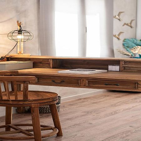 Dazzling Crete Villa | 3 Bedrooms | Villa Saffron Sunset | Beachfront Villa With Jacuzzi & Brilliant Sea Views | Chania カト・ダラトソ エクステリア 写真